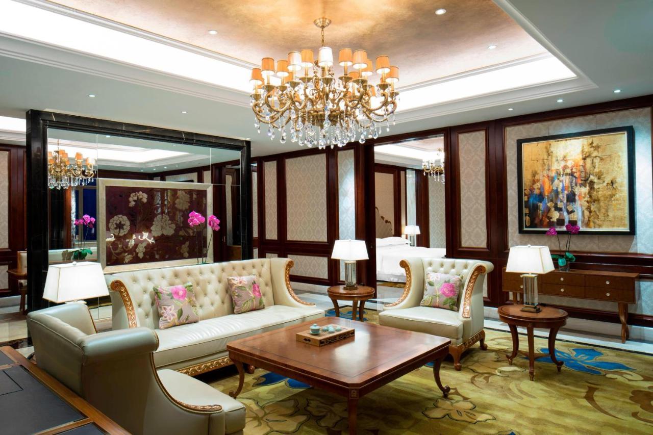 Sheraton Shantou Hotel Exterior photo