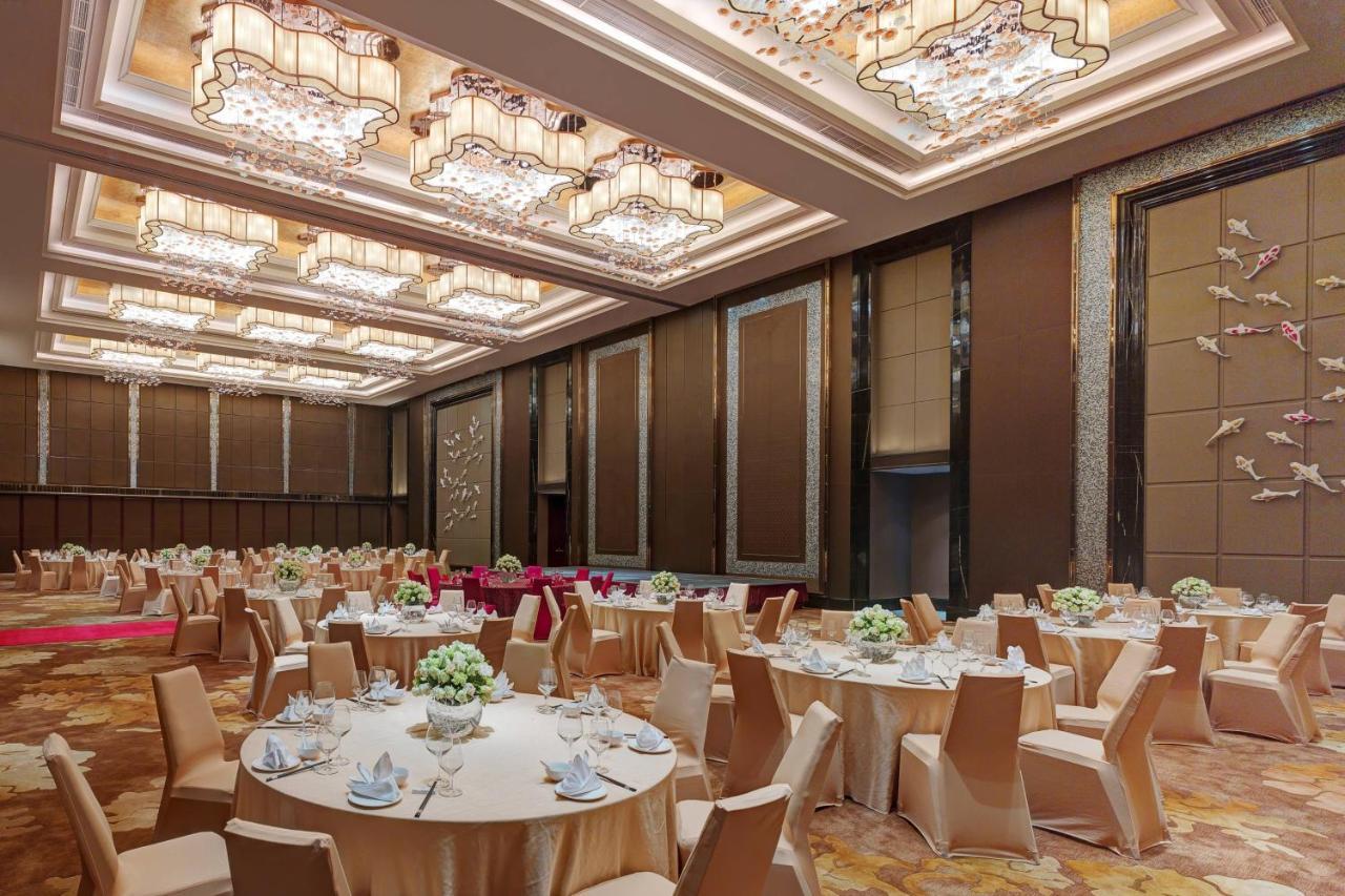 Sheraton Shantou Hotel Exterior photo