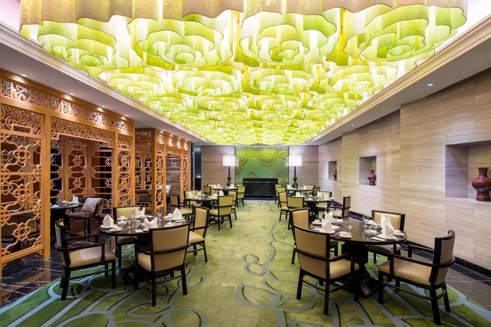 Sheraton Shantou Hotel Exterior photo