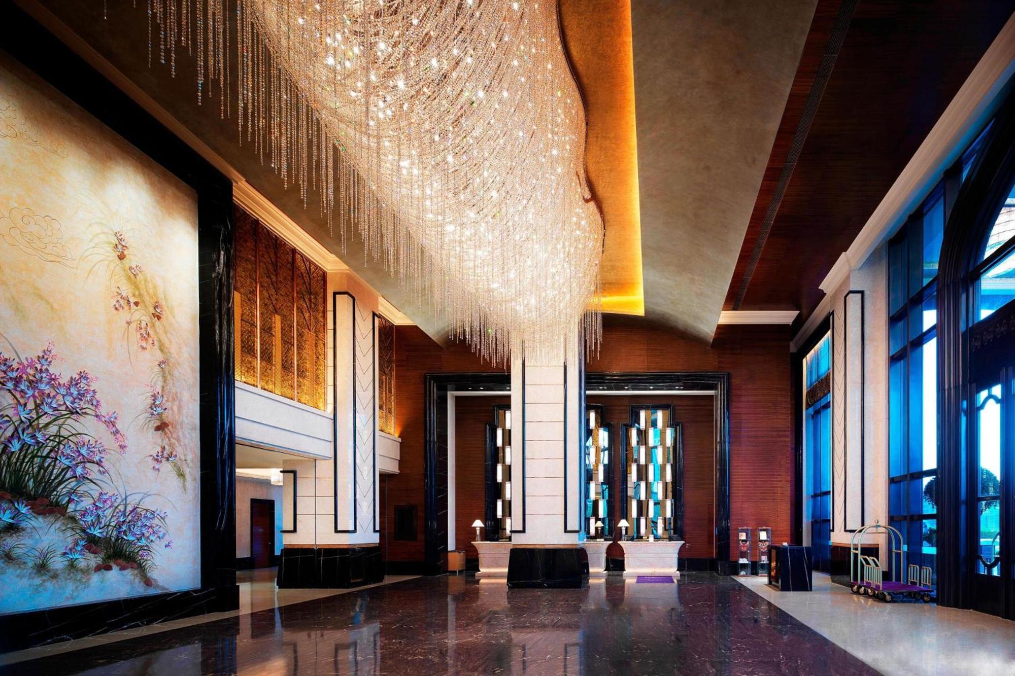 Sheraton Shantou Hotel Exterior photo
